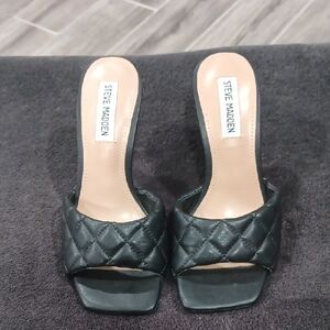 Steve Madden Black Quilted Women's Mules
